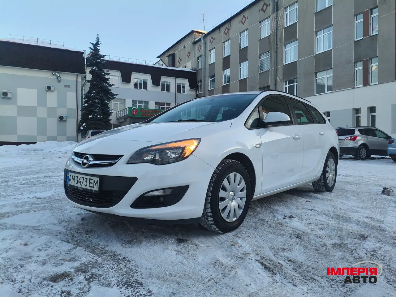 Opel Astra - фото 1