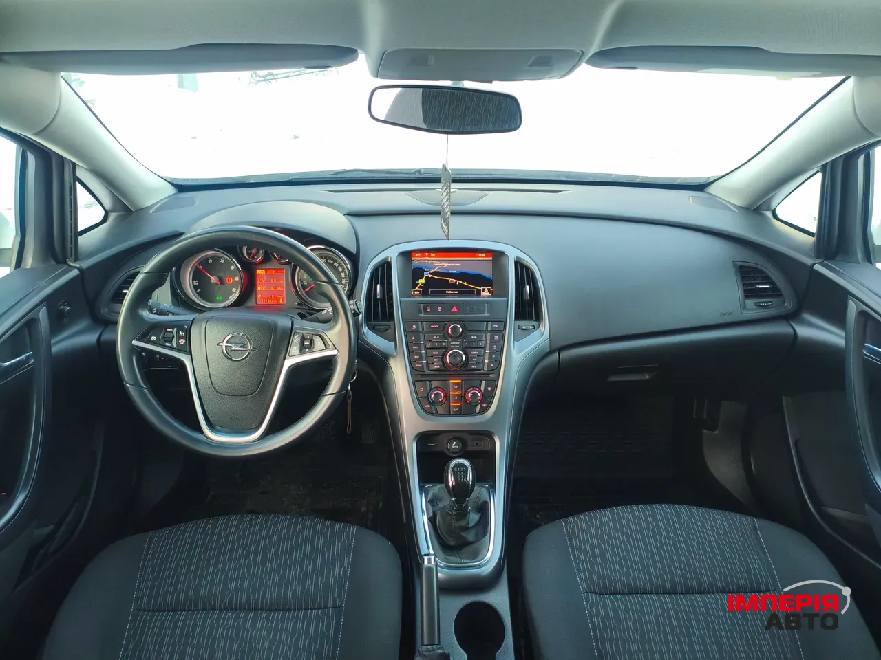 Opel Astra - фото 17