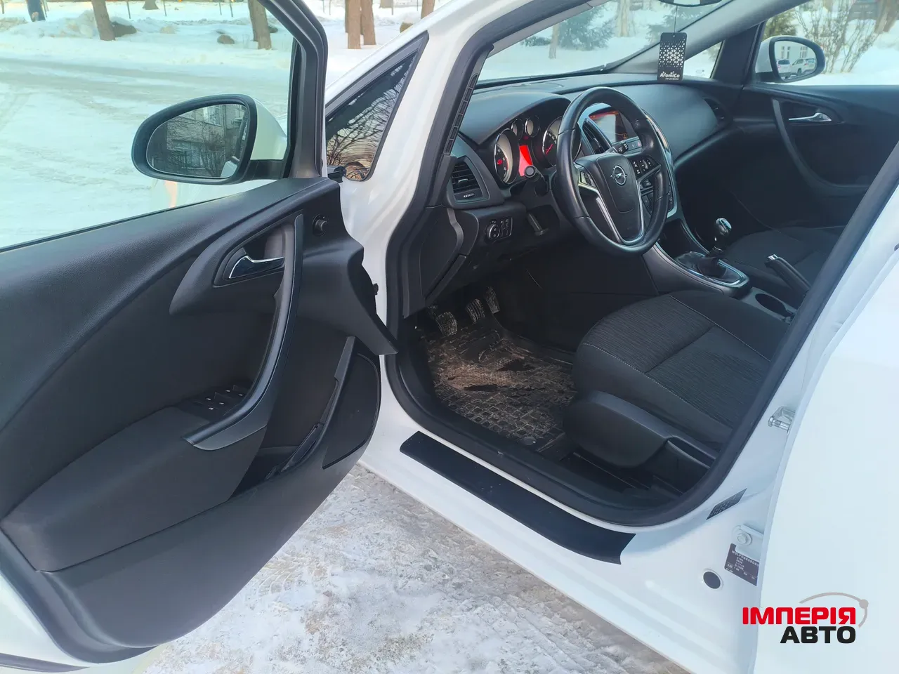 Opel Astra - фото 18