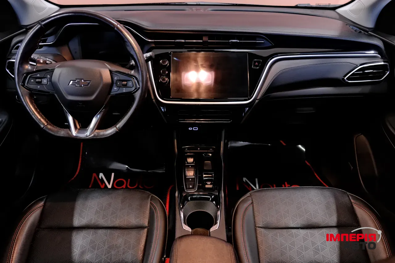 Chevrolet Bolt EUV - фото 7