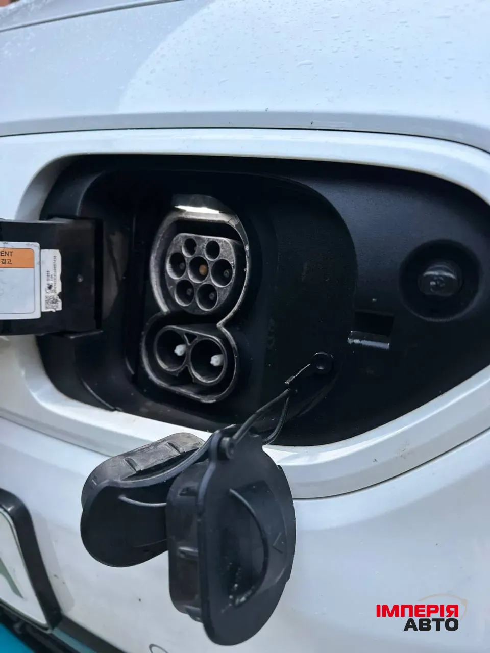 Kia Niro - фото 11