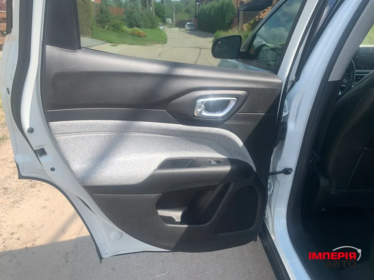 Jeep Compass - фото 10