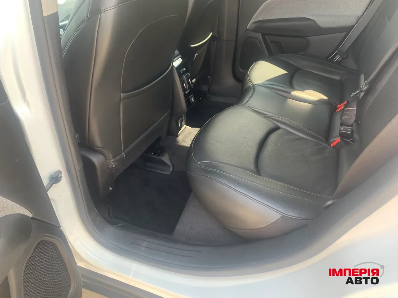 Jeep Compass - фото 9