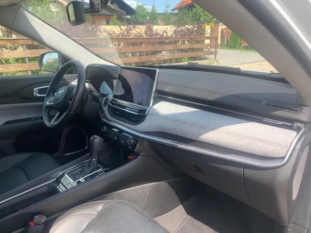 Jeep Compass - фото 5