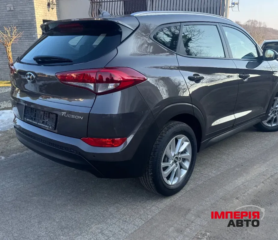 Hyundai Tucson - фото 5