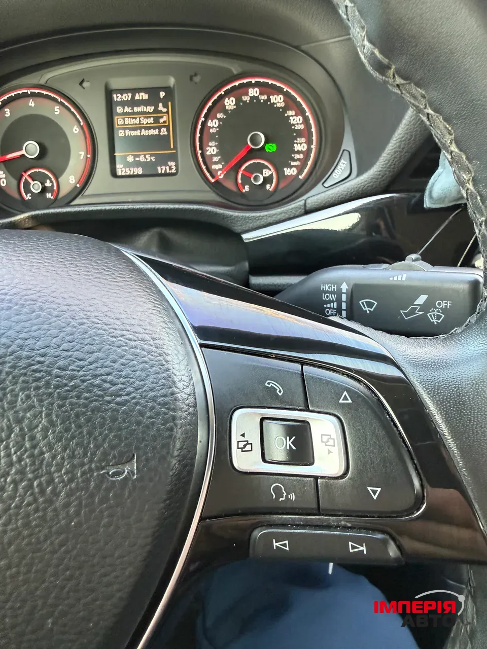 Volkswagen Passat (North America and China) - фото 19