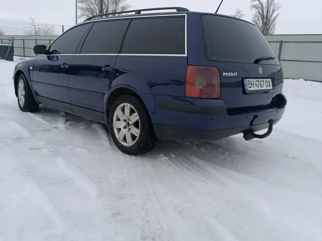 Volkswagen Passat - фото 3