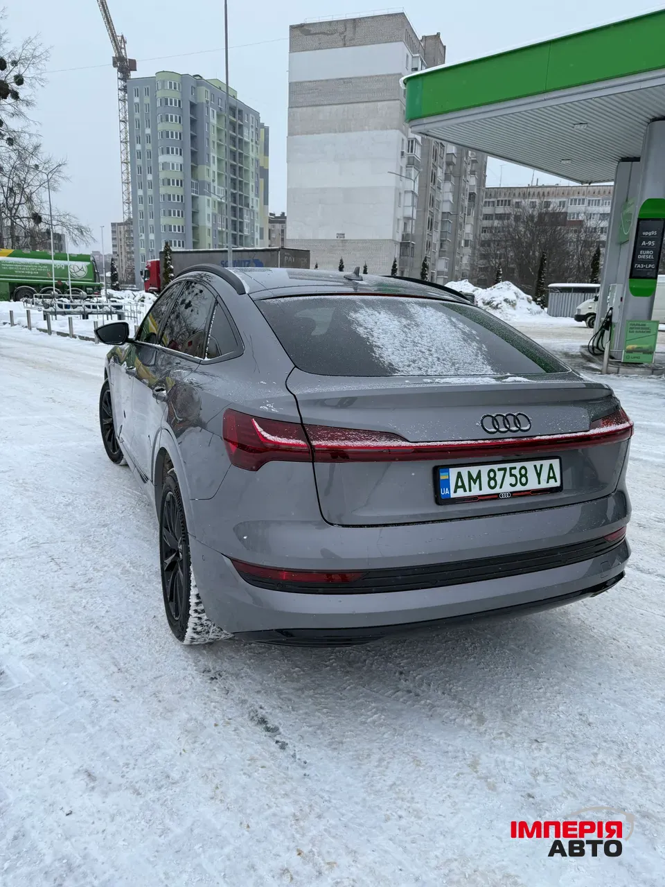 Audi e-tron Sportback - фото 10