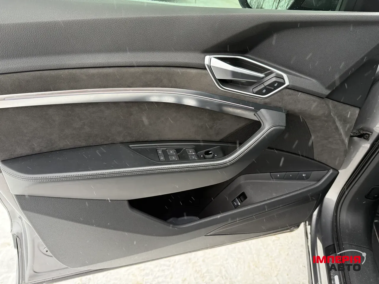 Audi e-tron Sportback - фото 14