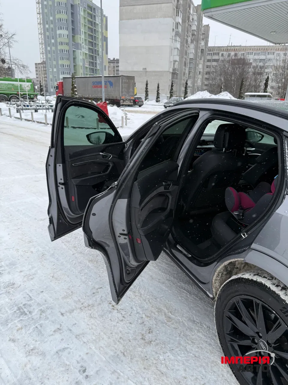 Audi e-tron Sportback - фото 20