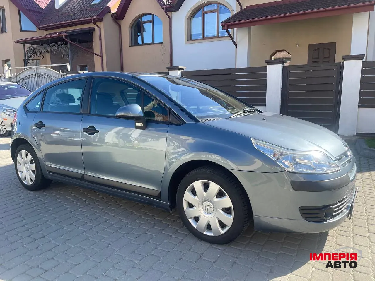 Citroen C4 - фото 2