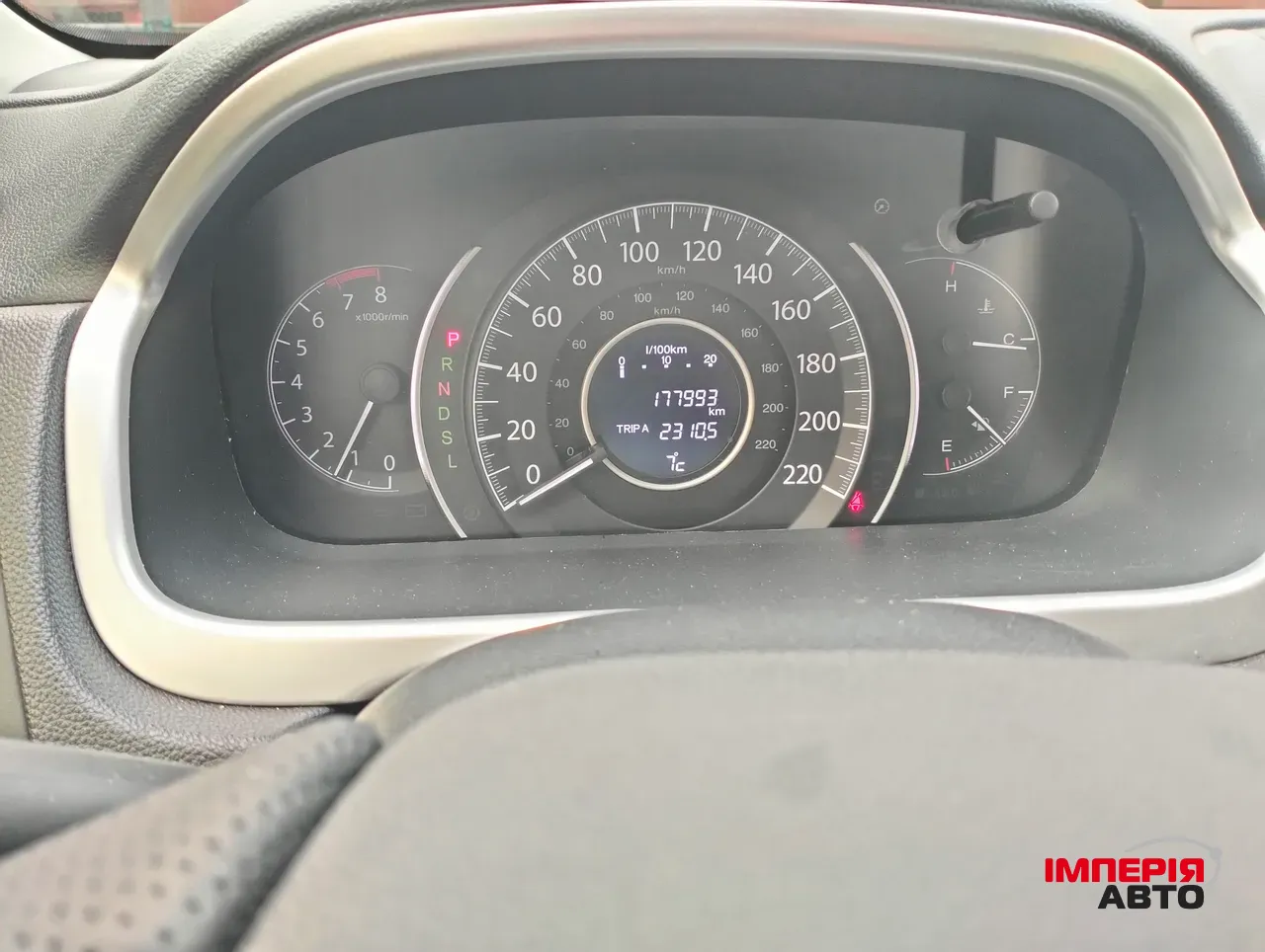 Honda CR-V - фото 8