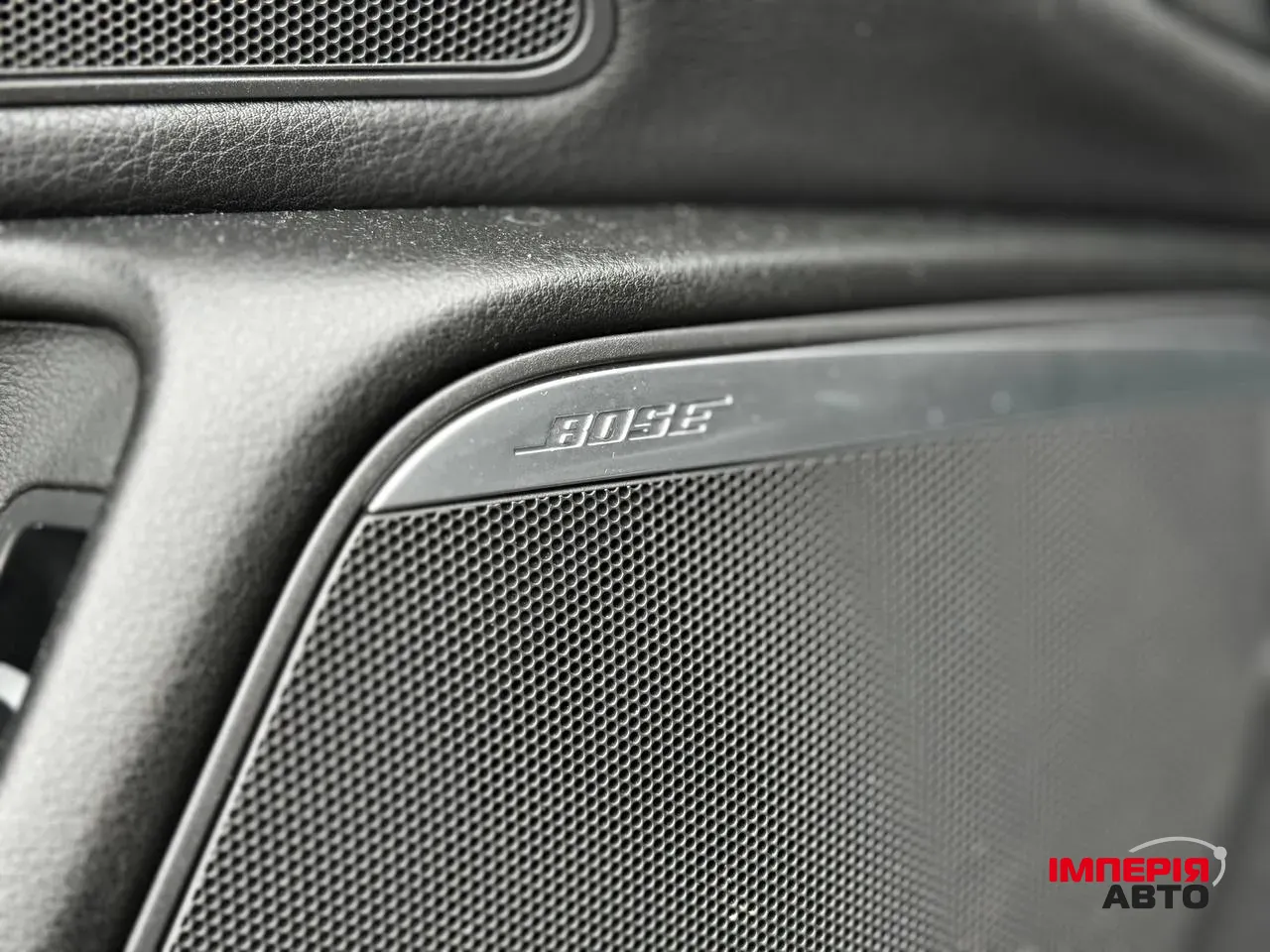 Audi A6 - фото 20