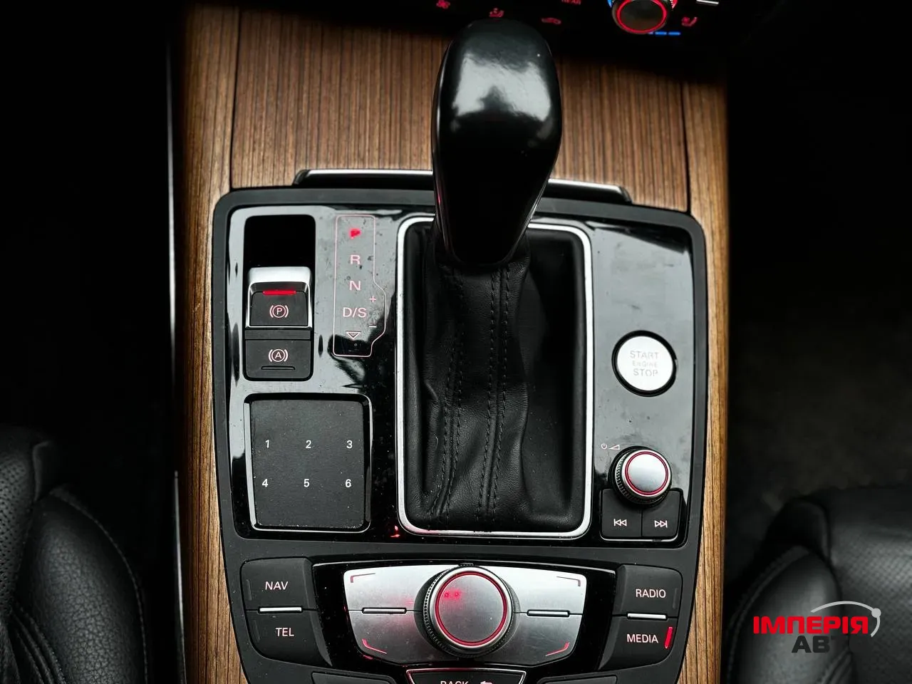 Audi A6 - фото 16