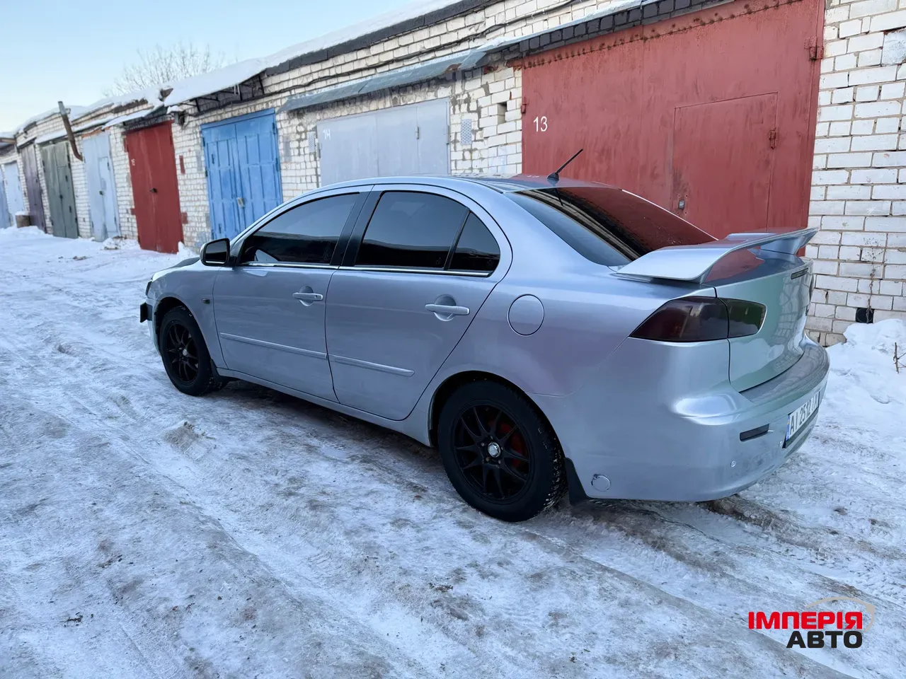 Mitsubishi Lancer - фото 3