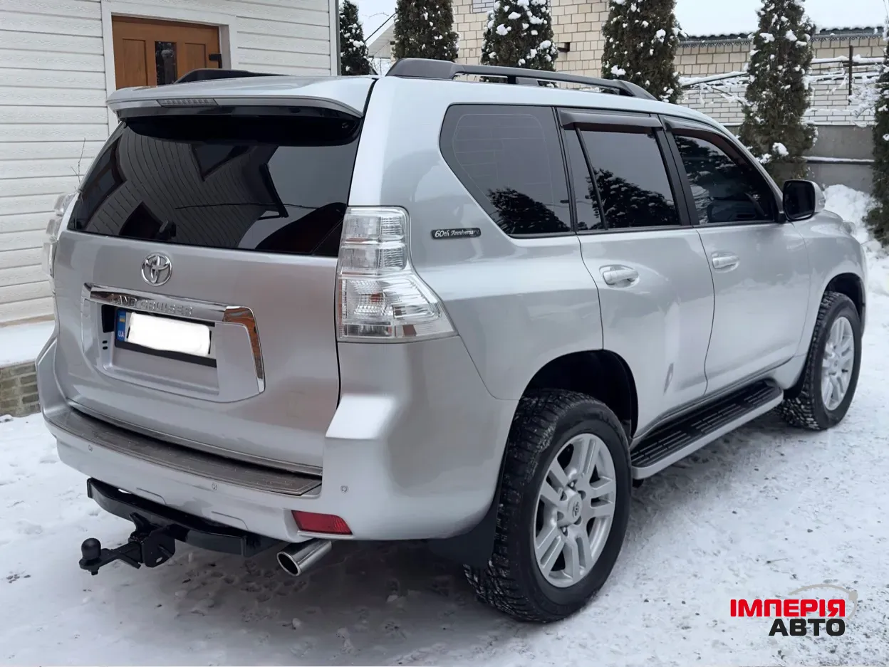 Toyota Land Cruiser Prado - фото 3