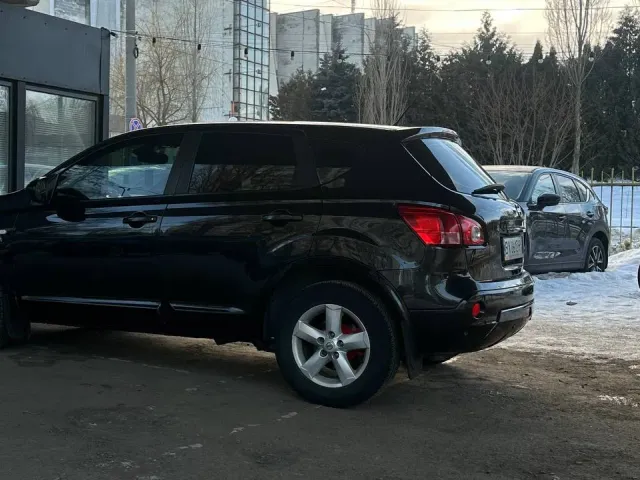 Nissan Qashqai - фото 2