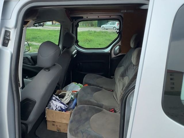 Peugeot Partner - фото 5