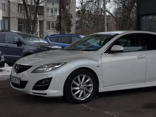 Mazda 6 - фото 2