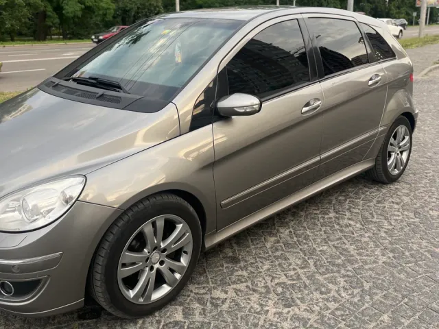 Mercedes-Benz B-Класс - фото 3