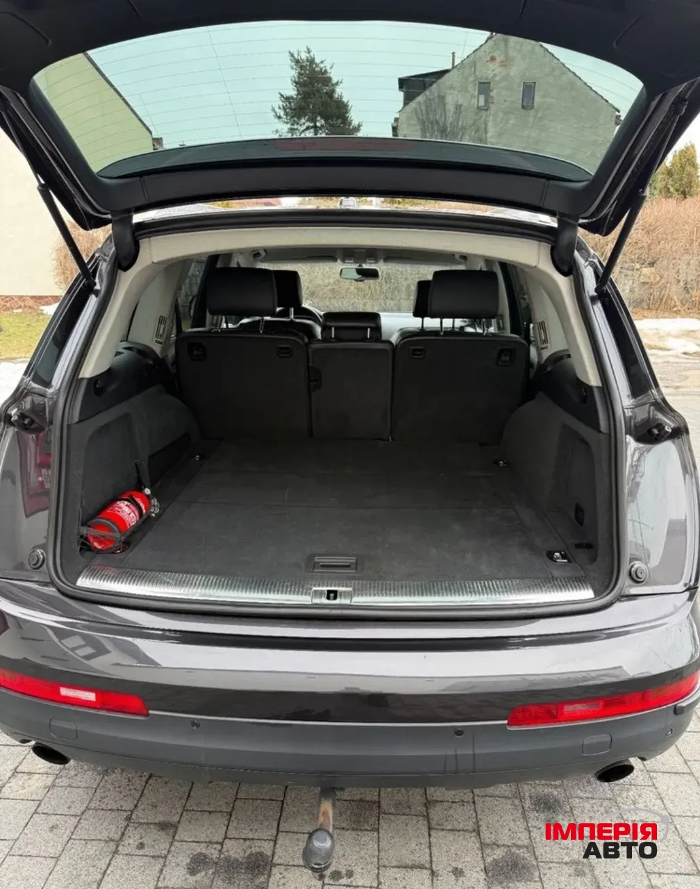 Audi Q7 - фото 8