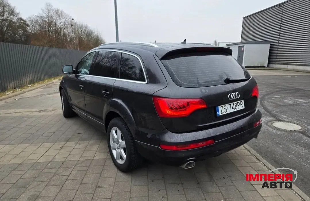 Audi Q7 - фото 3