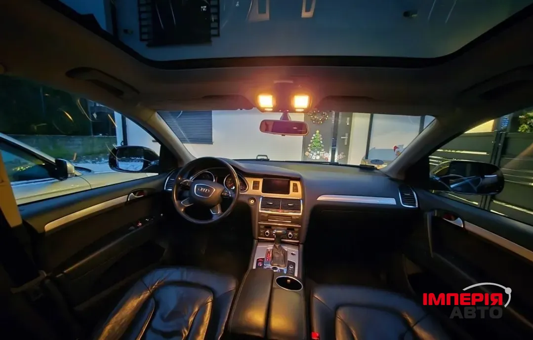 Audi Q7 - фото 6