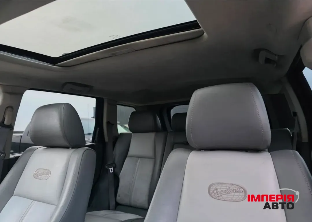 Jeep Grand Cherokee - фото 8