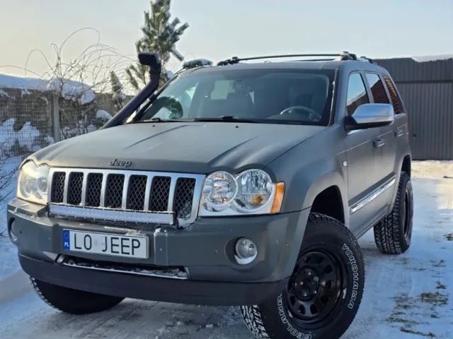 Jeep Grand Cherokee - фото 1