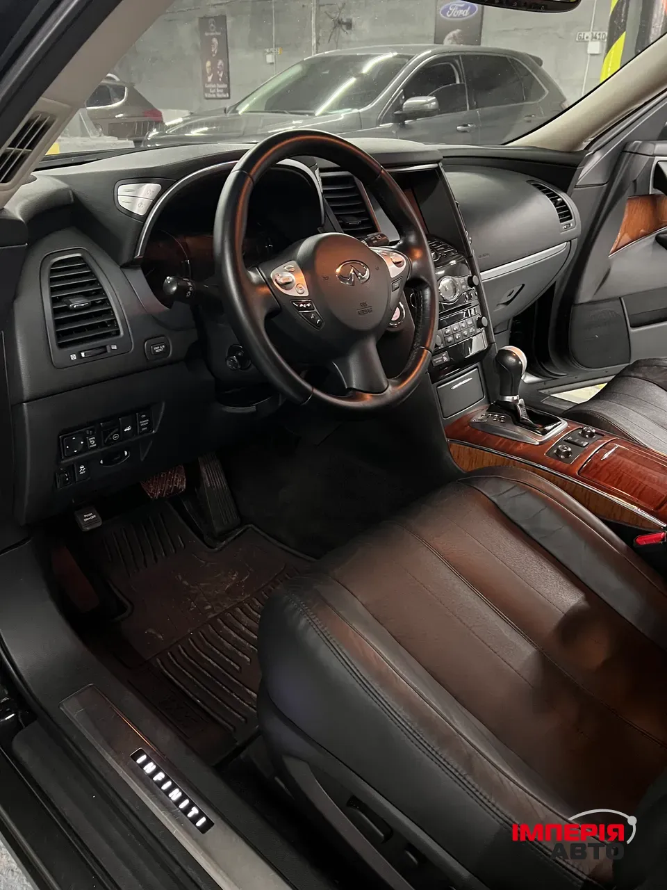 Infiniti FX - фото 20