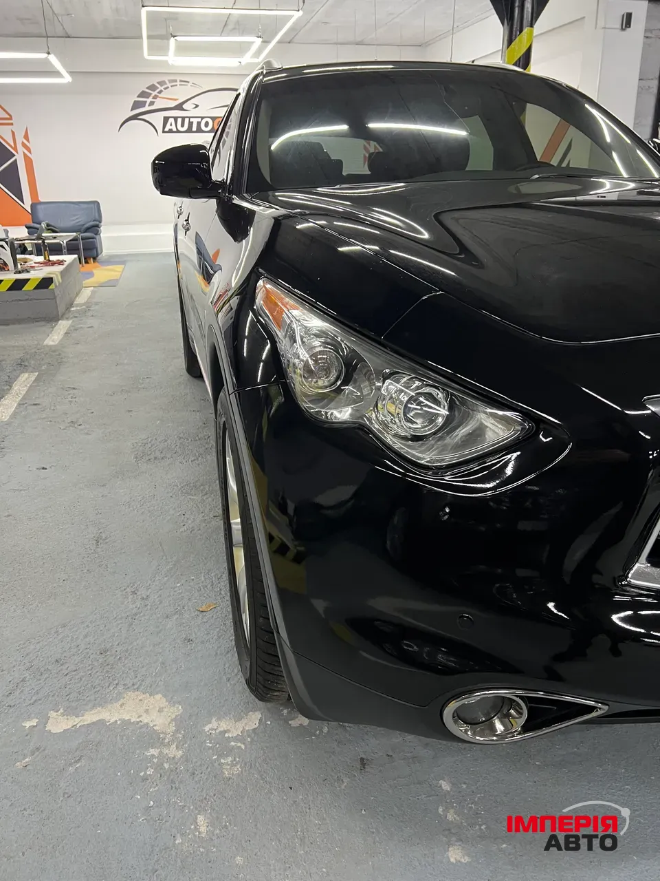 Infiniti FX - фото 9