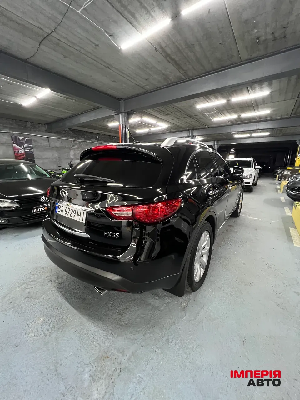 Infiniti FX - фото 6