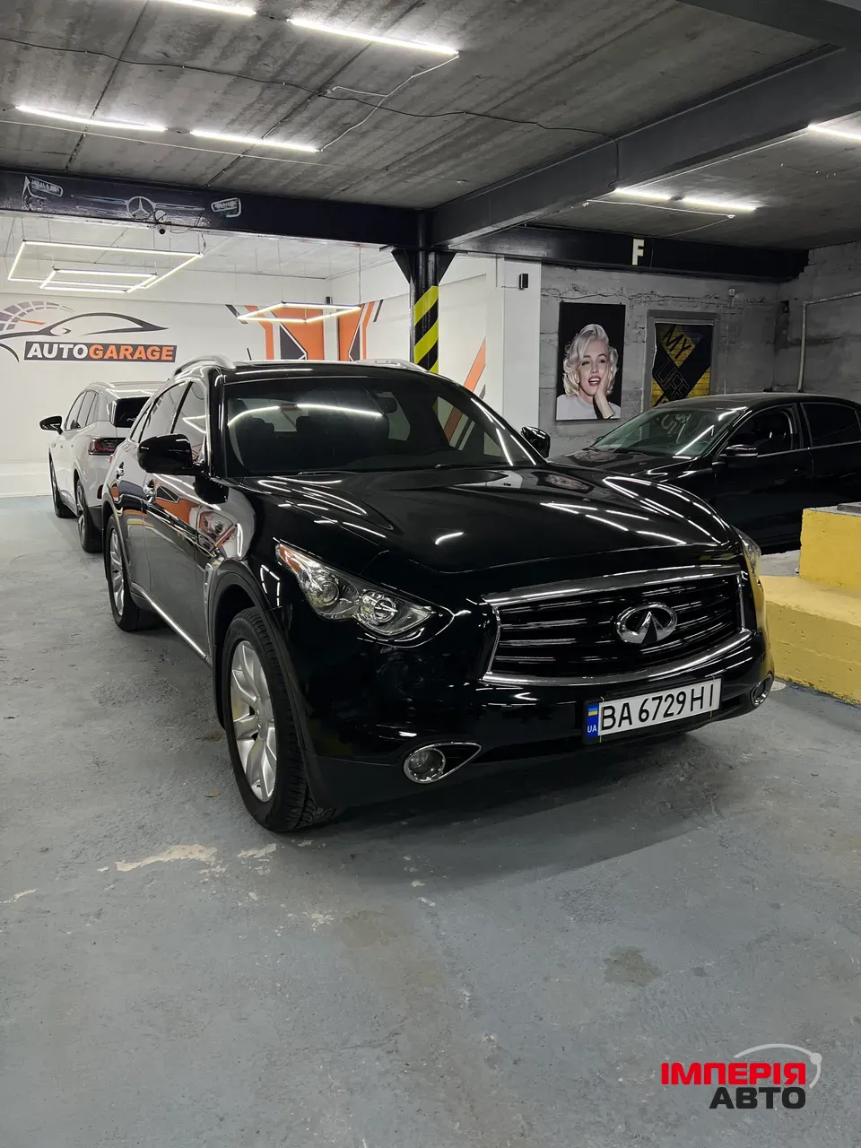 Infiniti FX - фото 4