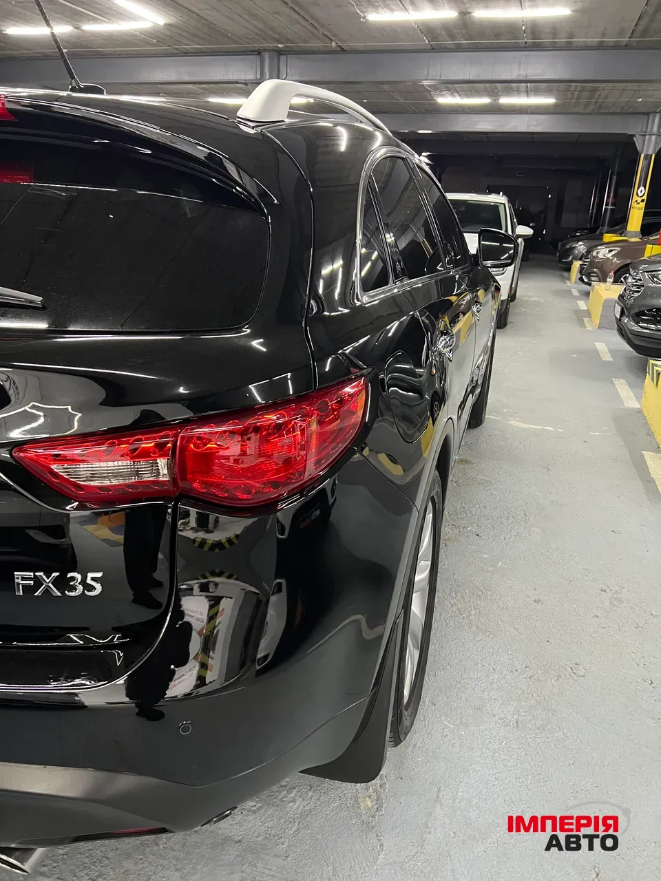 Infiniti FX - фото 7