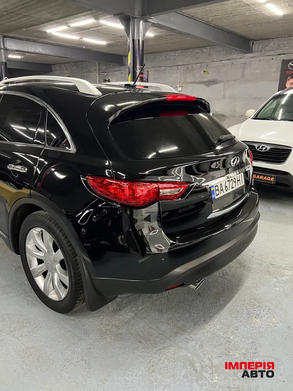 Infiniti FX - фото 13