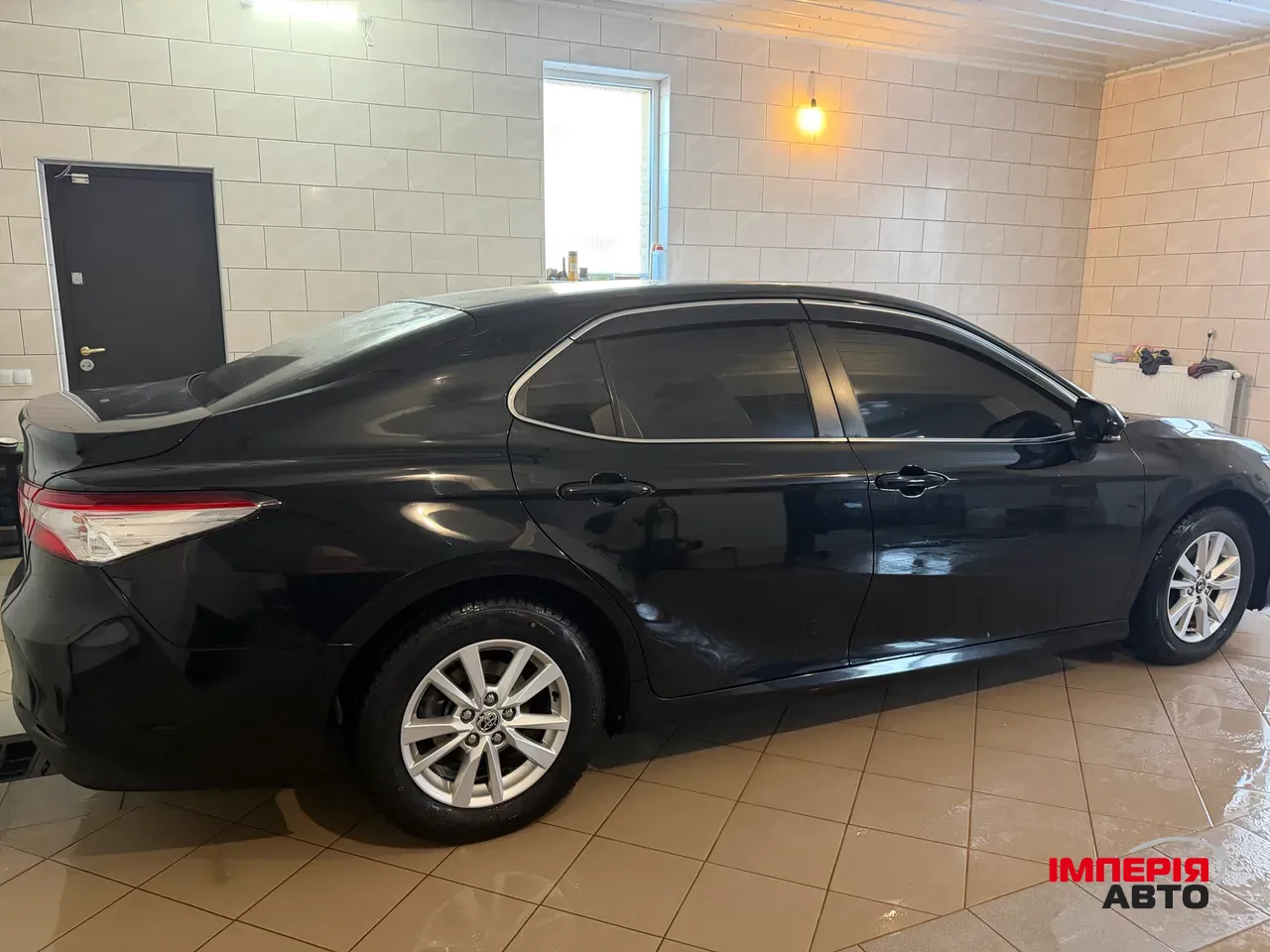 Toyota Camry - фото 5