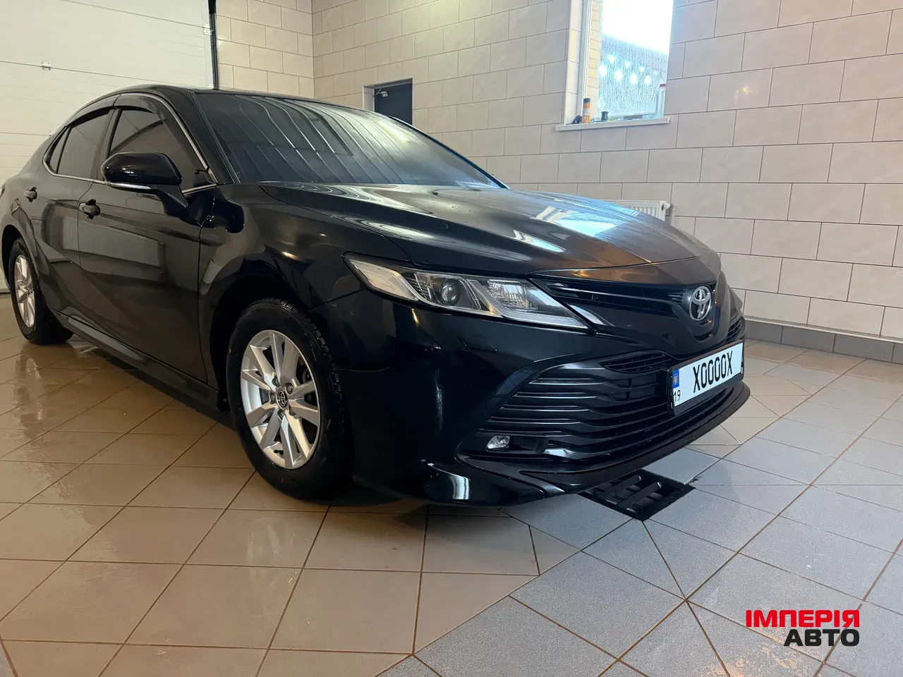 Toyota Camry - фото 3