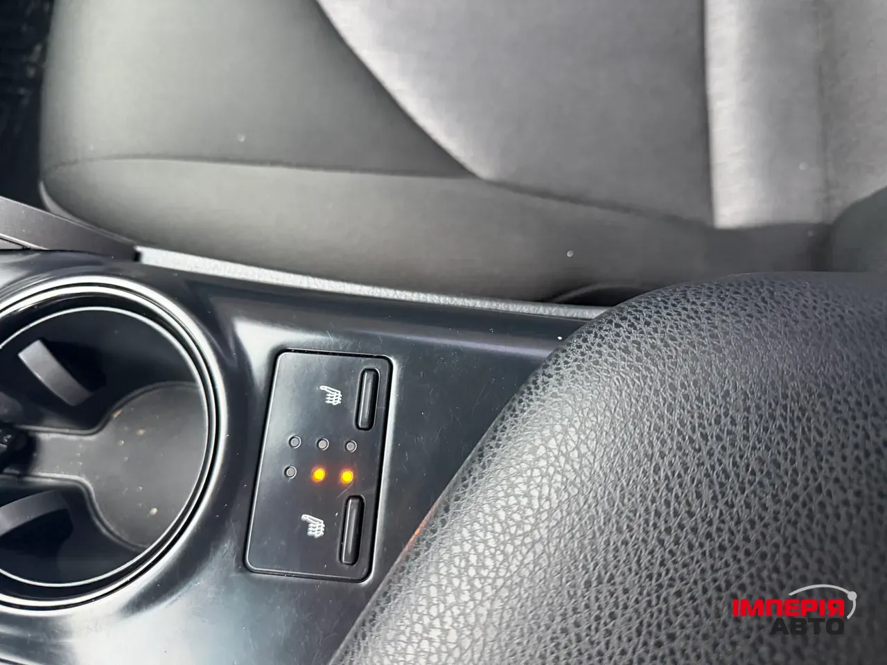 Toyota Camry - фото 11