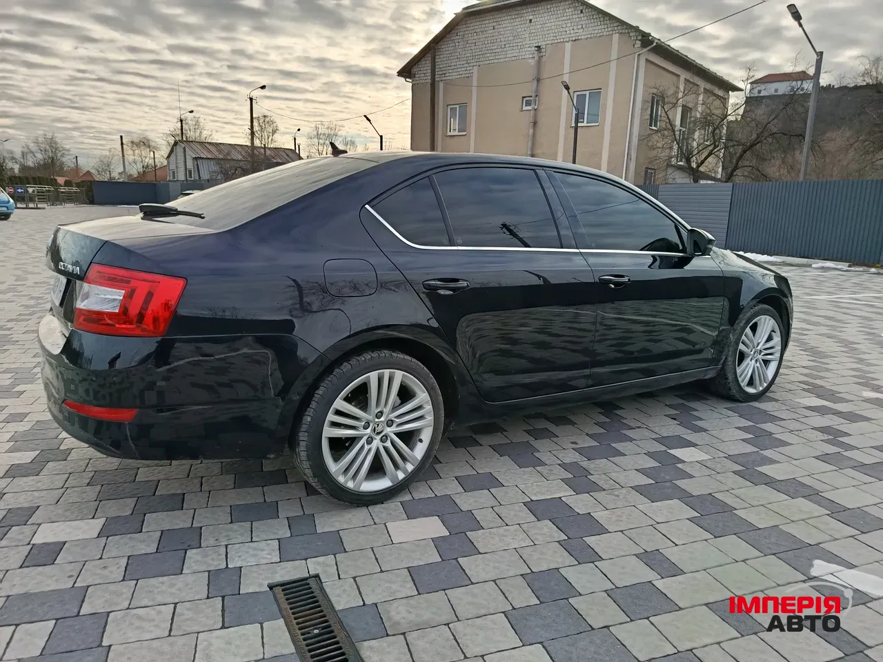 Skoda Octavia - фото 5