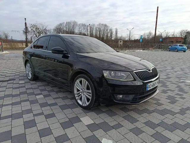 Skoda Octavia - фото 3