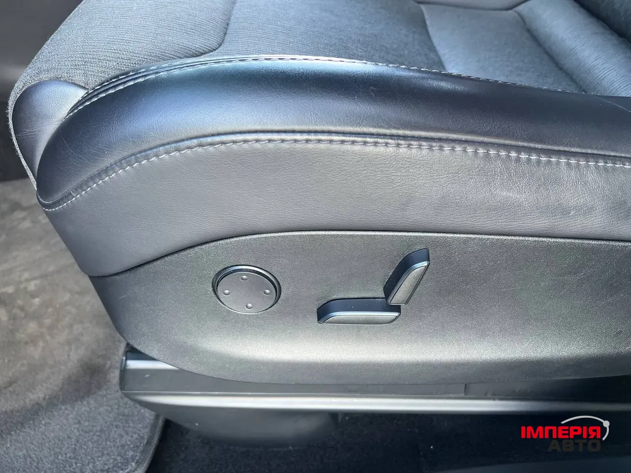 Tesla Model X - фото 3