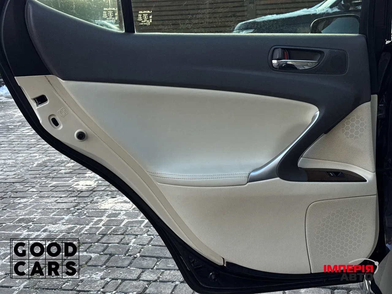 Lexus IS - фото 23