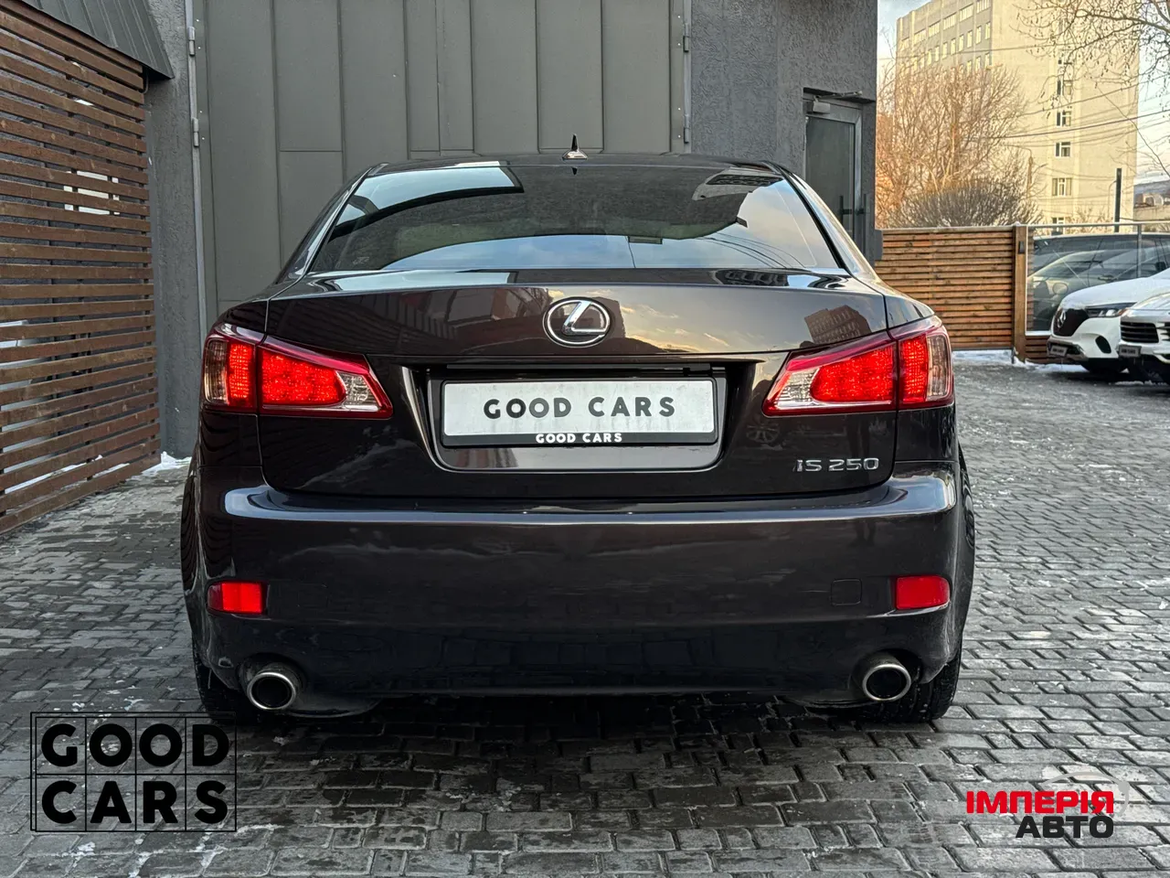 Lexus IS - фото 6