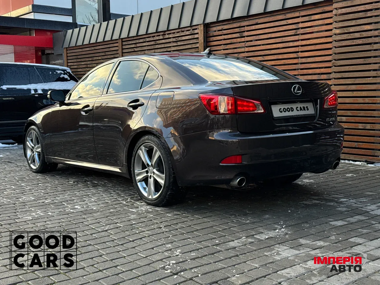 Lexus IS - фото 5