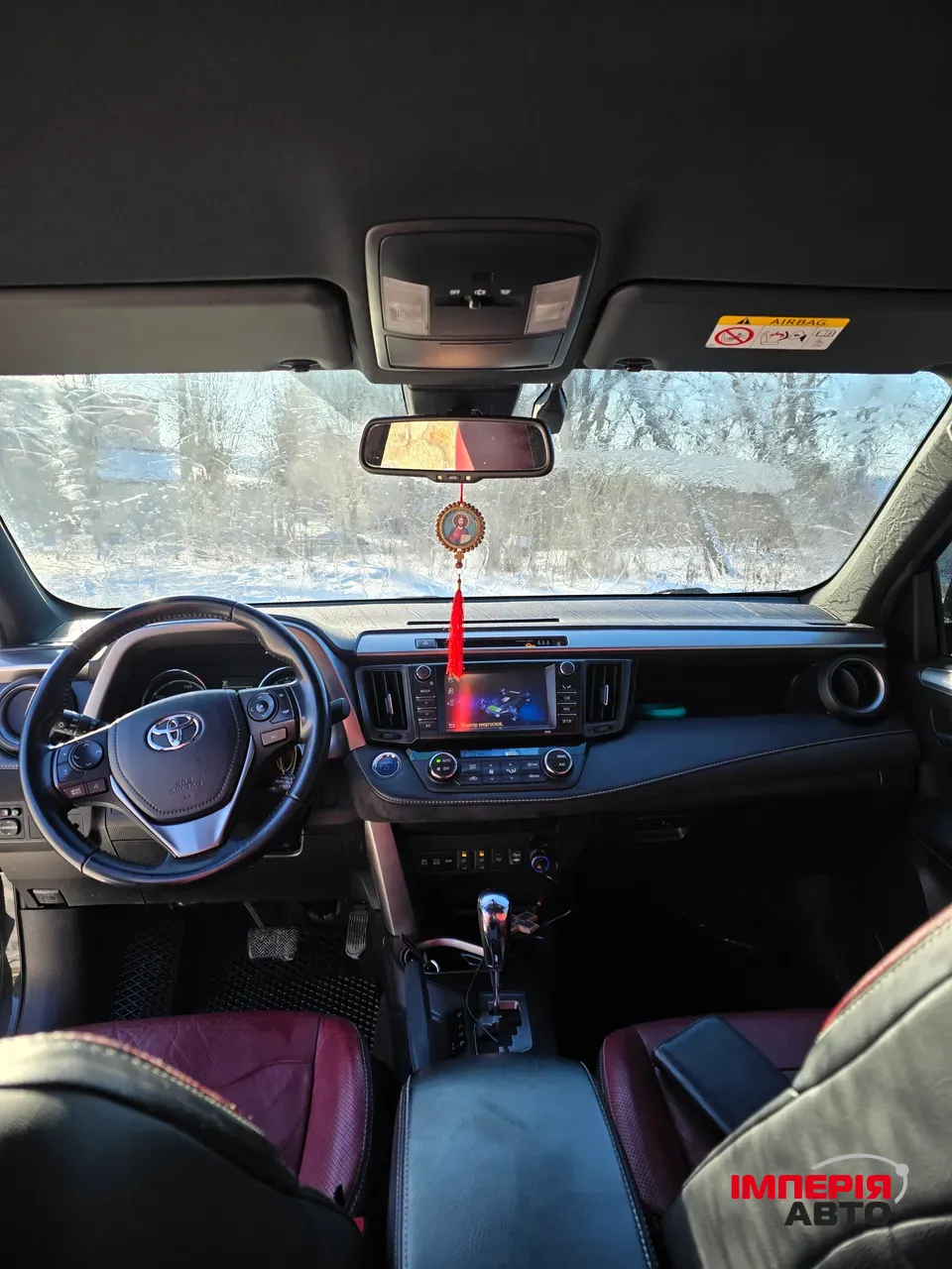Toyota RAV4 - фото 16