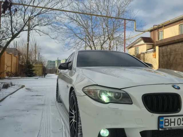 BMW 5 серії - фото 5
