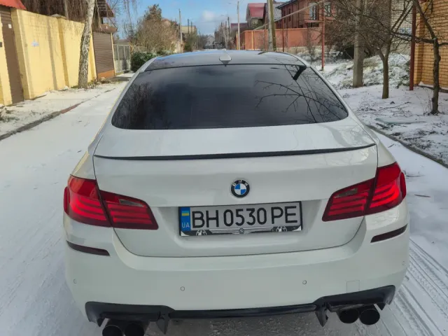 BMW 5 серії - фото 4