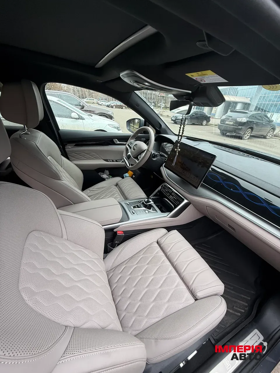 BYD Tang - фото 8