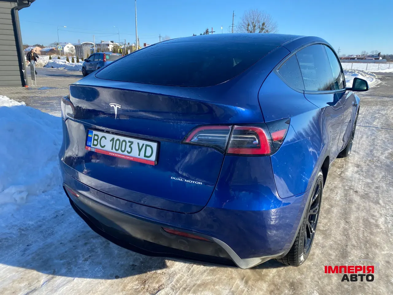 Tesla Model Y - фото 6