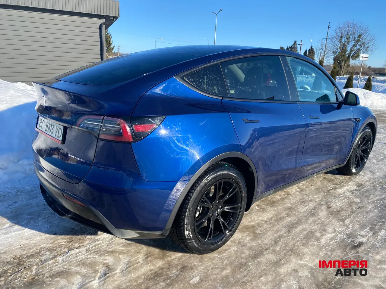 Tesla Model Y - фото 5